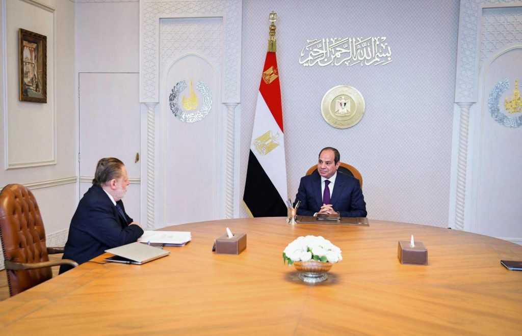 أخبار مصر والعالم لحظة بلحظة - الرئيس السيسي يبحث مع محافظ البنك المركزي مؤشرات الاقتصاد وجهود خفض التضخم وتعزيز الاحتياطي النقدي الأجنبي