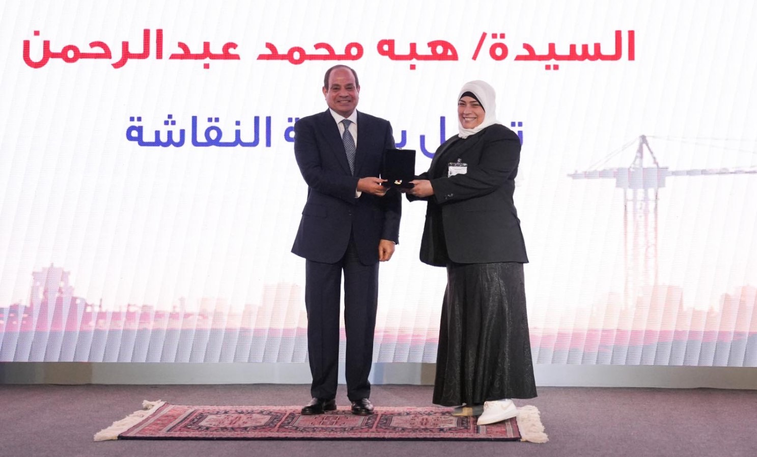 محطة مصر نيوز - الرئيس عبد الفتاح السيسي يُشارك في احتفال عيد العمال