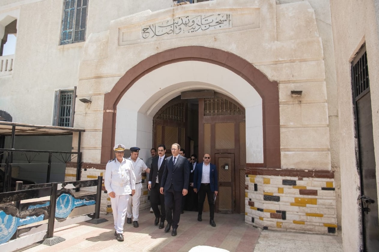 أخبار مصر والعالم لحظة بلحظة - النيابة العامة تُجري تفتيشًا لمركز إصلاح وتأهيل بورسعيد