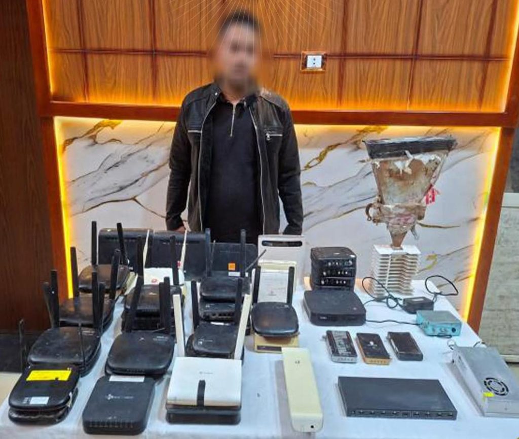 محطة مصر نيوز - سقوط صاحب شبكتي بث غير شرعي لإعادة القنوات المشفرة في الشرقية