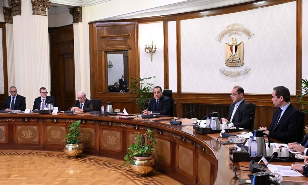 أخبار مصر والعالم لحظة بلحظة - مدبولي يناقش خطة تطوير "ماسبيرو" وتسوية مديونيات الهيئة الوطنية للإعلام ويؤكد: نعمل على إعادة قوتها الناعمة
