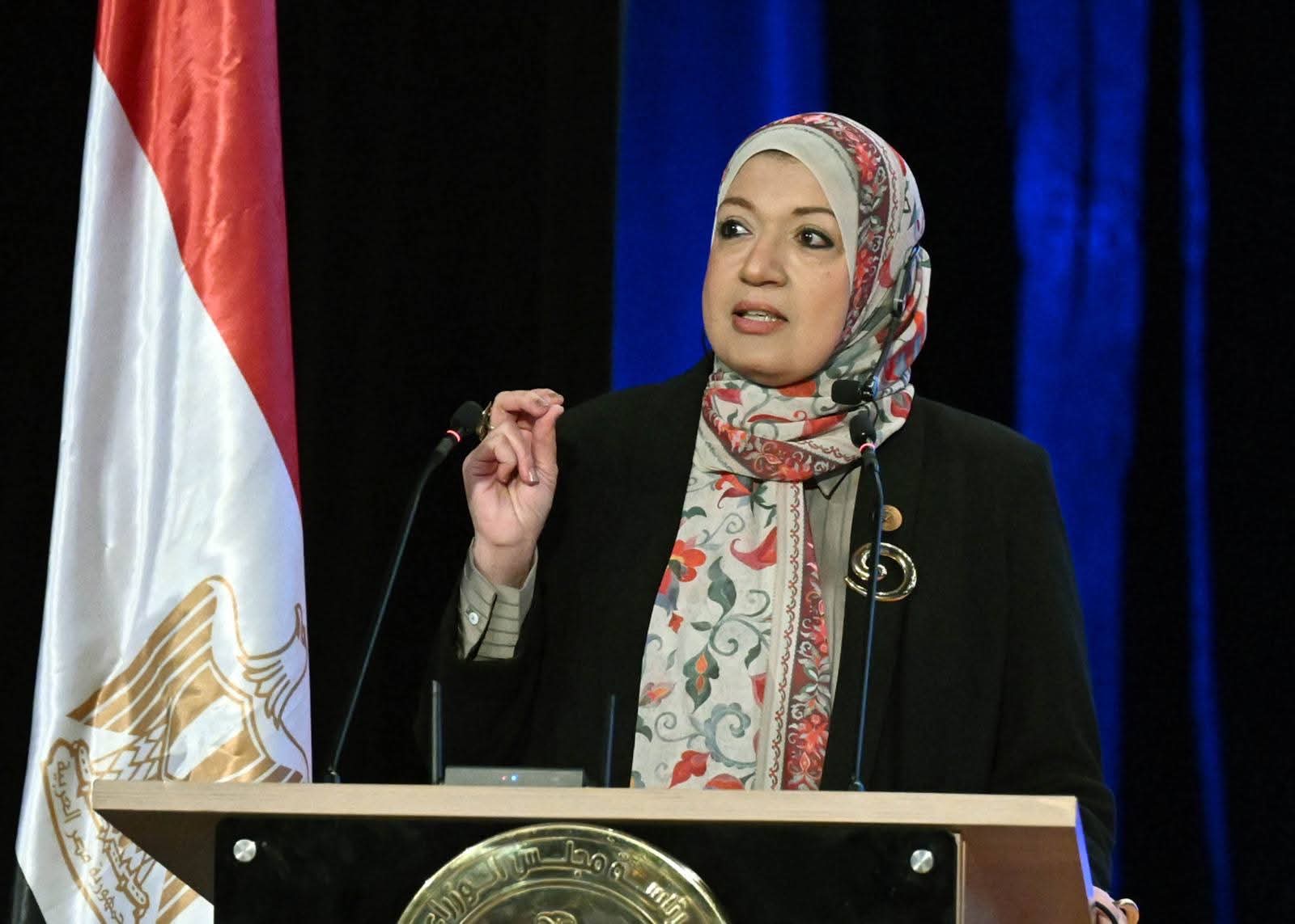 أخبار مصر والعالم لحظة بلحظة - مدبولي يشهد إطلاق "مبادرة المليون رخصة دولية" و"مرصد سوق العمل الدولي" لتأهيل الشباب لمتطلبات الاقتصاد الرقمي