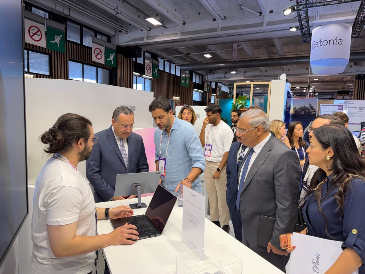 أخبار مصر - وزير التعليم العالي يشارك في معرض “Viva Technology 2026” بفرنسا لتعزيز التعاون الدولي في الابتكار والتكنولوجيا