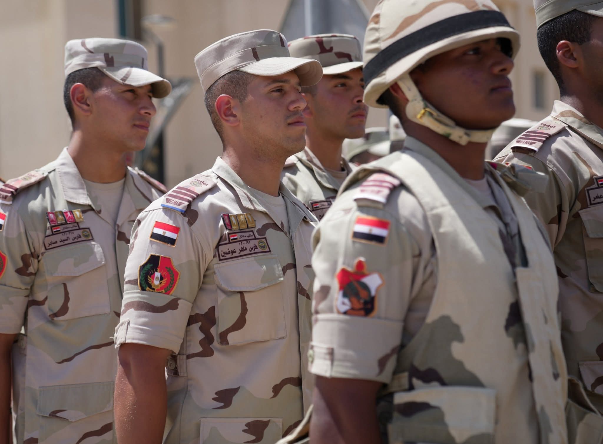 أخبار مصر والعالم لحظة بلحظة - الرئيس السيسي يتفقد القيادة الاستراتيجية والأكاديمية العسكرية بالعاصمة الجديدة