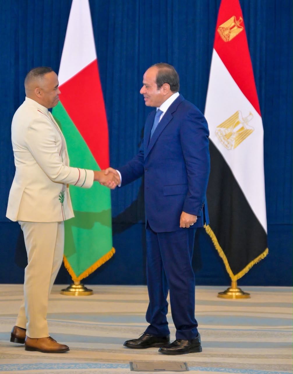 أخبار مصر - الرئيس عبد الفتاح السيسي يستقبل رئيس جمهورية مدغشقر