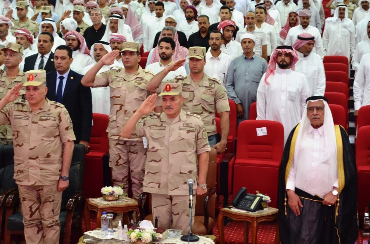 أخبار مصر - القوات المسلحة تُنظم عدداً من اللقاءات مع شيوخ وعواقل سيناء ومطروح