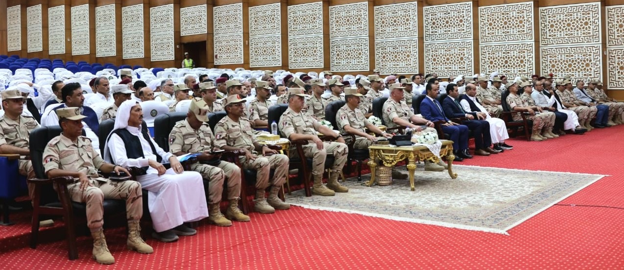 أخبار مصر - القوات المسلحة تُنظم عدداً من اللقاءات مع شيوخ وعواقل سيناء ومطروح