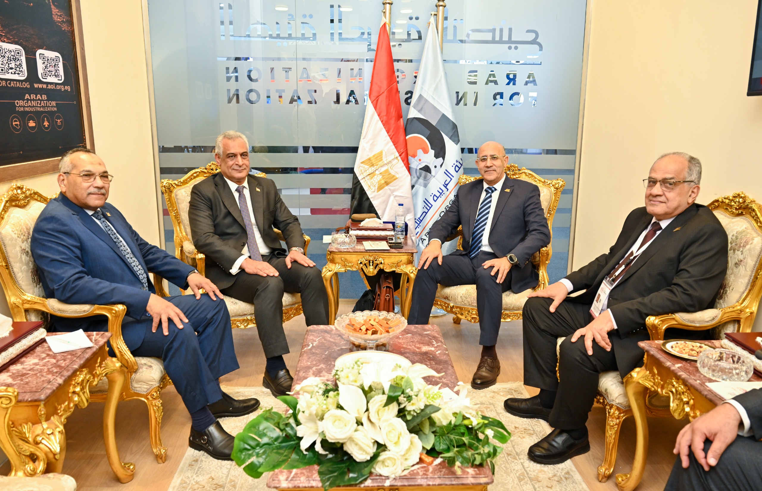 أخبار مصر - رئيس «العربية للتصنيع» ووزير الإنتاج الحربي يبحثان تعزيز التعاون والتكامل في الصناعات الدفاعية والمدينة