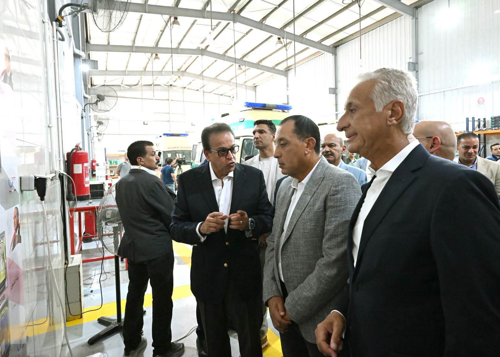 أخبار مصر - باستثمارات 16 مليون دولار أمريكي.. رئيس الوزراء يفتتح مصنعي «تكنوفيجن» لتجهيز سيارات الإسعاف وتجميع أجهزة الأسنان بالمنطقة الاقتصادية لقناة السويس