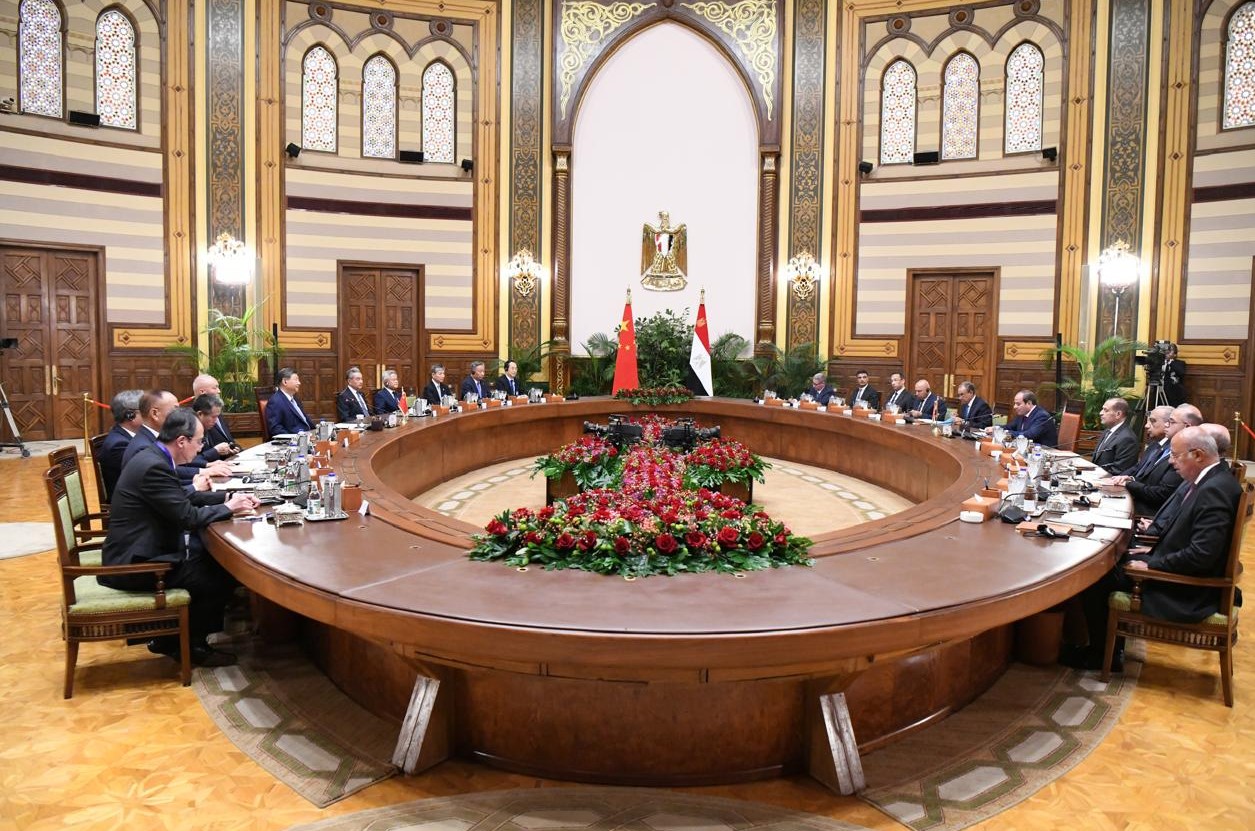 أخبار مصر - بيان مشترك بين «مصر والصين» حول مواصلة تعميق علاقات الشراكة الاستراتيجية الشاملة المصرية الصينية