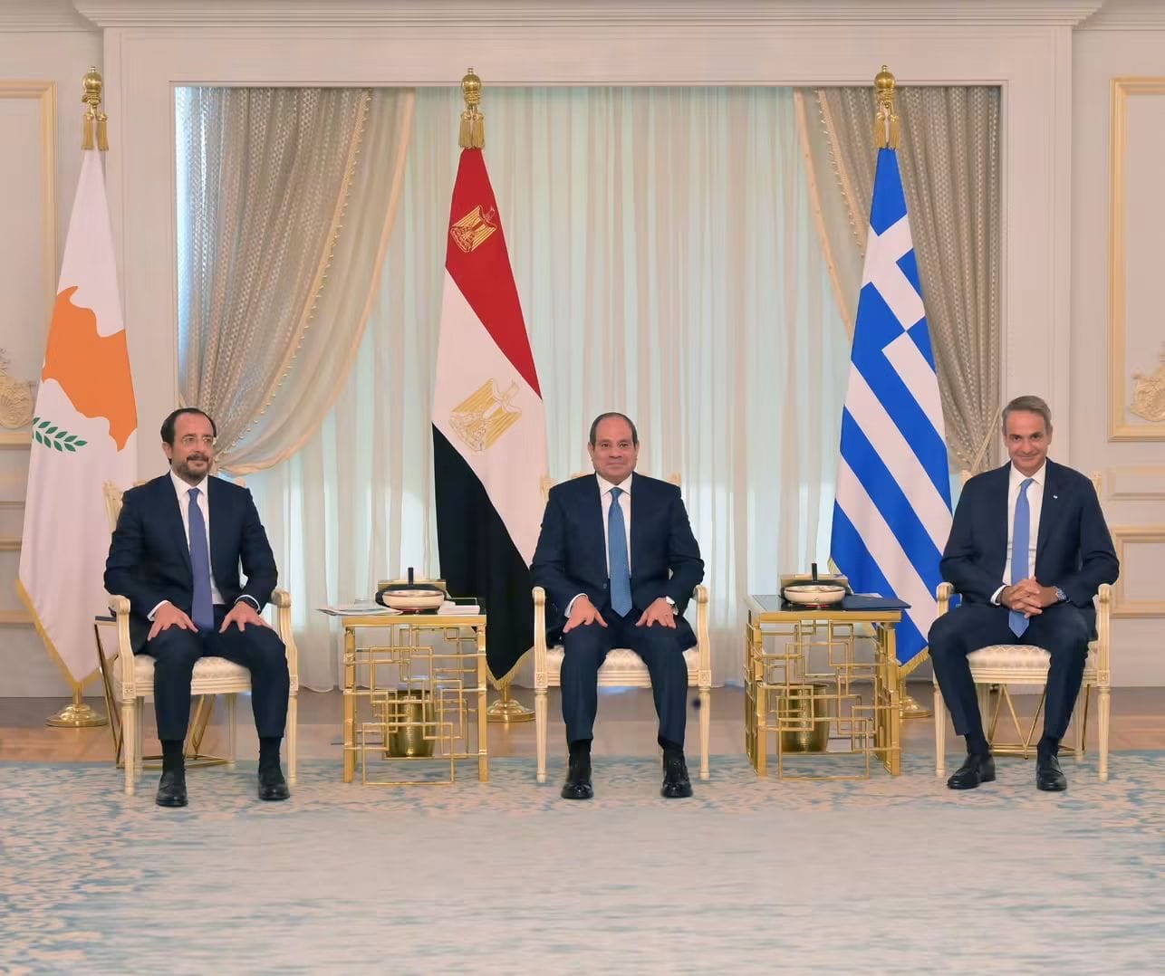 أخبار مصر - الرئيس السيسي يشارك في قمة آلية التعاون الثلاثي الدورية بين مصر واليونان وقبرص