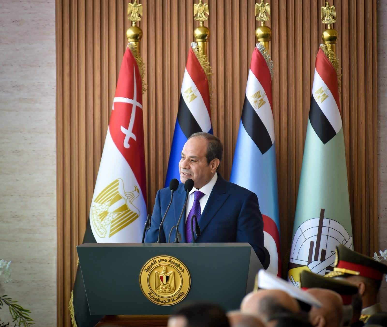 أخبار مصر - الرئيس عبد الفتاح السيسي يشهد حفل تخرج الدفعة رقم «1» للأكاديمية العسكرية المصرية وما يُعادلها من الكليات العسكرية