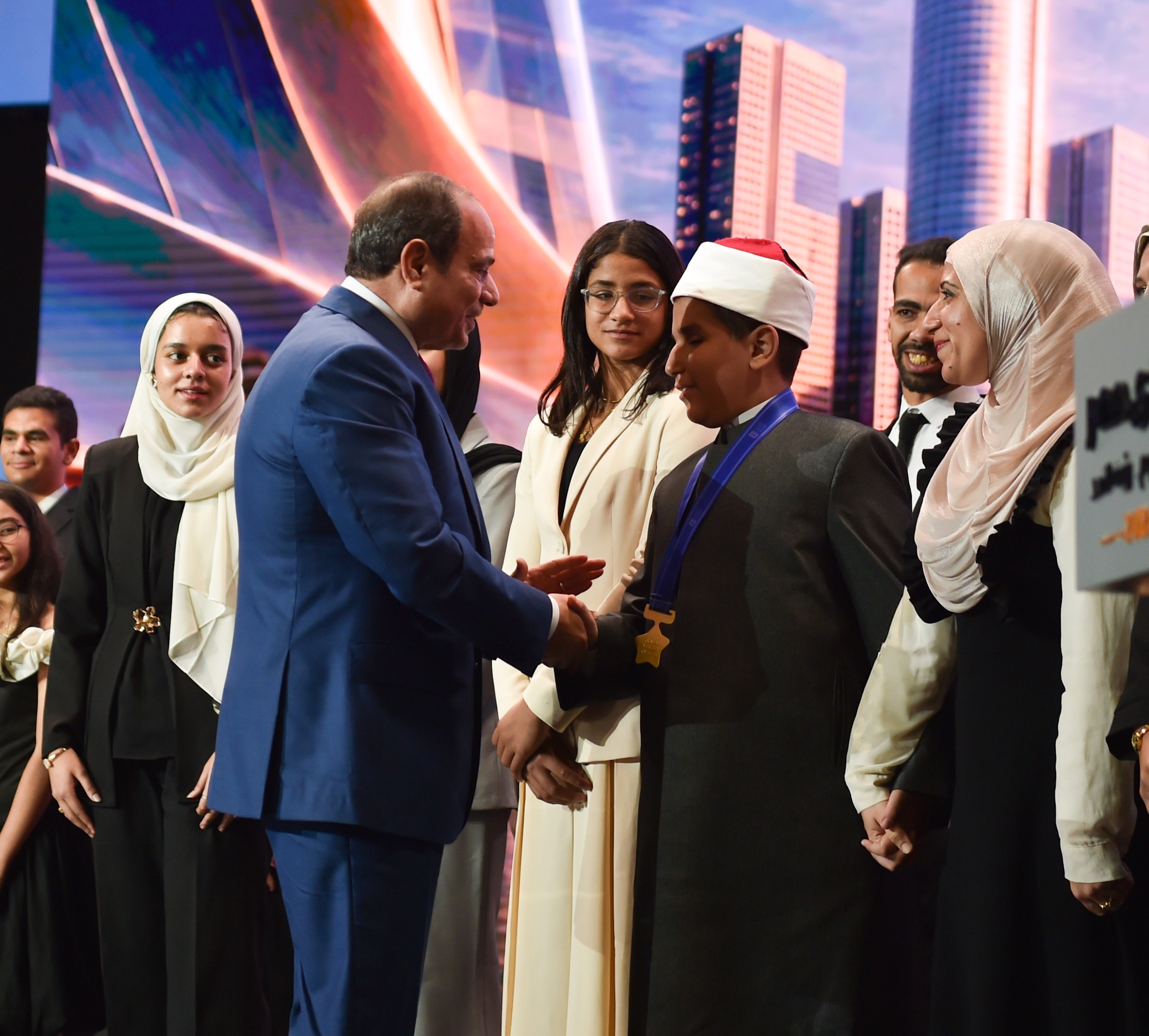 أخبار مصر - الرئيس السيسي يشهد الحفل الختامي لأعمال منتدى مصر 2026
