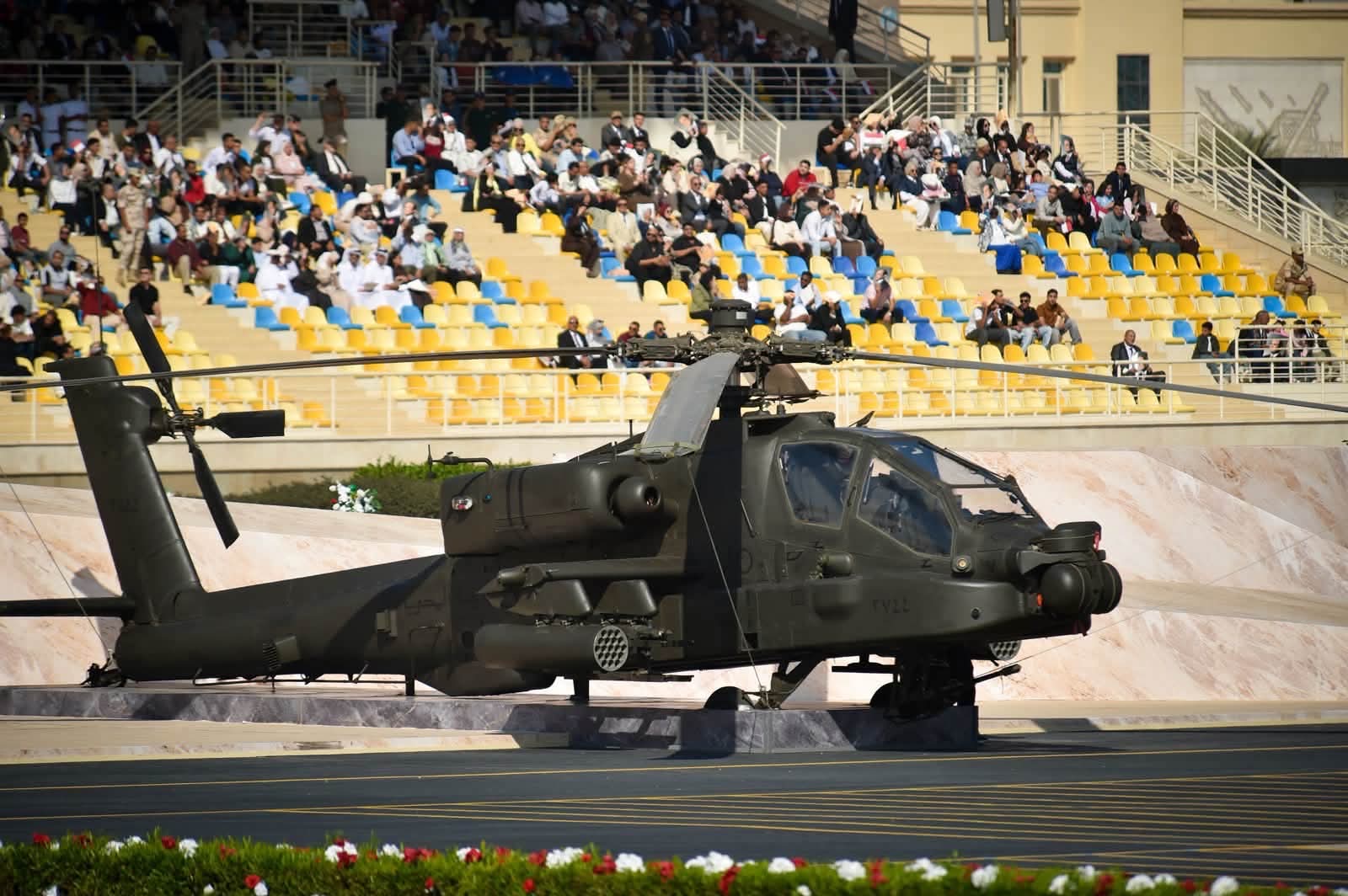 أخبار مصر - الرئيس عبد الفتاح السيسي يشهد حفل تخرج الدفعة رقم «1» للأكاديمية العسكرية المصرية وما يُعادلها من الكليات العسكرية