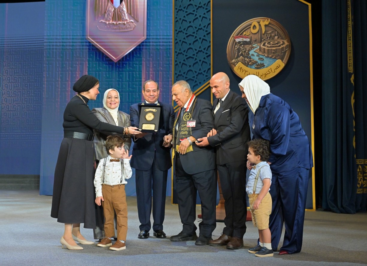 أخبار مصر - الرئيس عبد الفتاح السيسي يشهد الندوة التثقيفية الرابعة والأربعين بعنوان «وطن الأبطال» بمُناسبة ذكرى انتصارات أكتوبر المجيدة